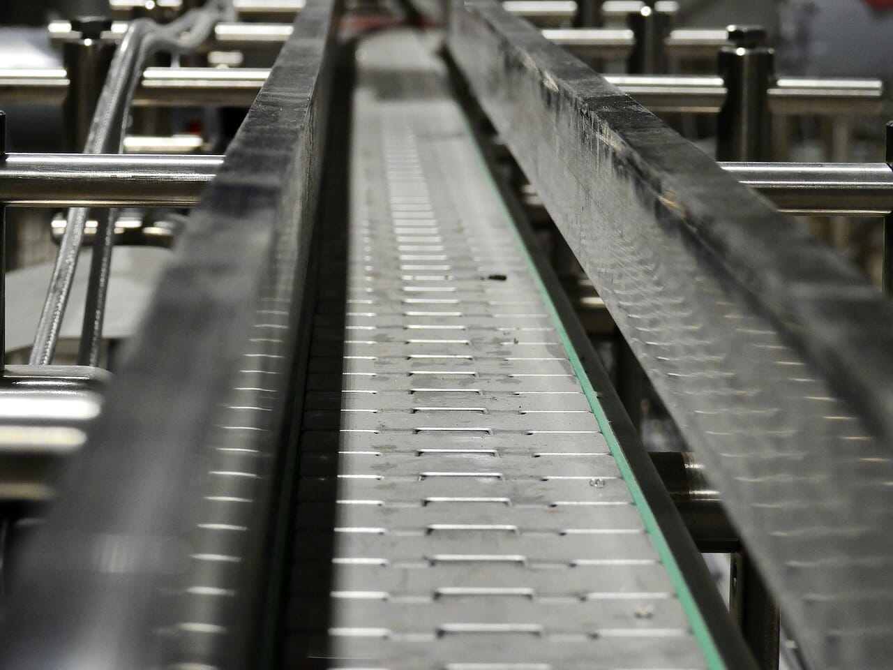 conveyor belt system